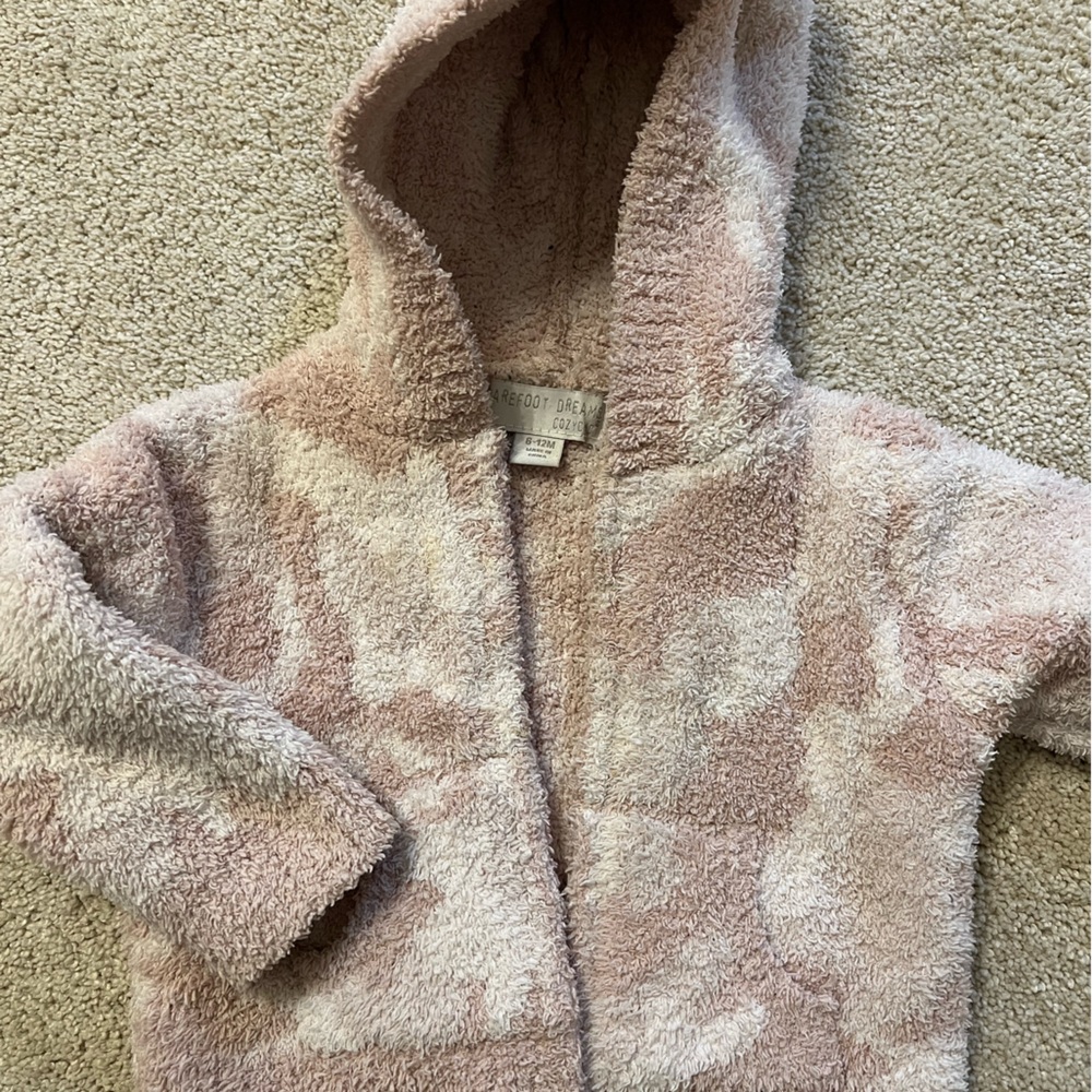 Barefoot dreams girl zip up